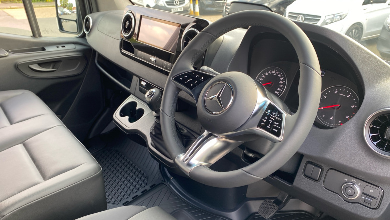 Mercedes-Benz Sprinter 315Cdi L3 Diesel Rwd 3.5t H2 Select Van